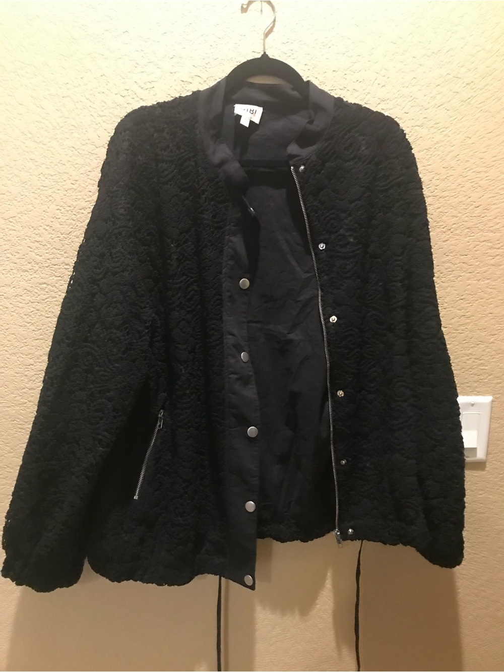 BIBI Black Textured Jacket XL | Lightweight Snap & Zip Front | Chic Casual Layer - Picture 2 of 3
